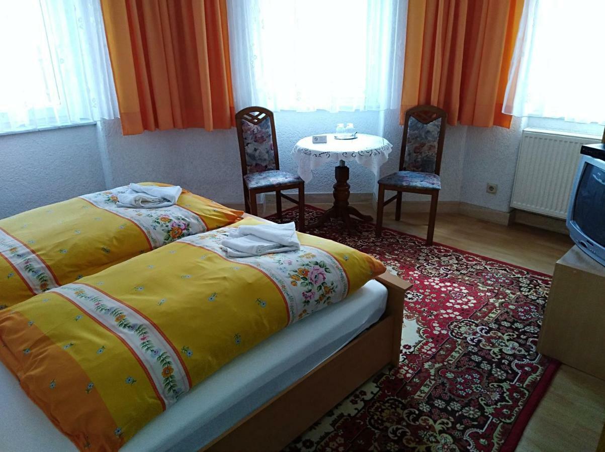 Pension Reichel Фрайберг Экстерьер фото
