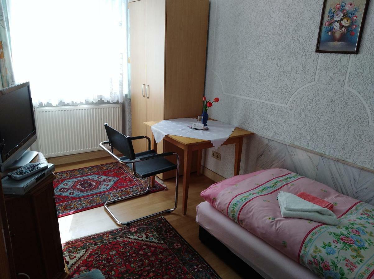 Pension Reichel Фрайберг Экстерьер фото